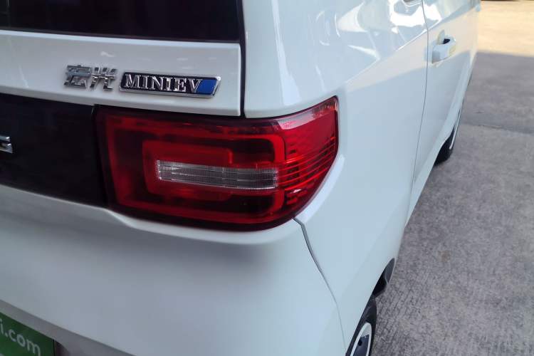 Used Wuling Hongguang MINIEV 2022 Zizai Version Lithium Iron Phosphate
