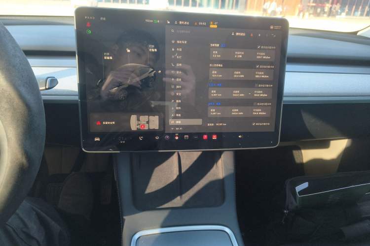 Used Tesla Model Y 2023 Rear-Wheel-Drive Version
