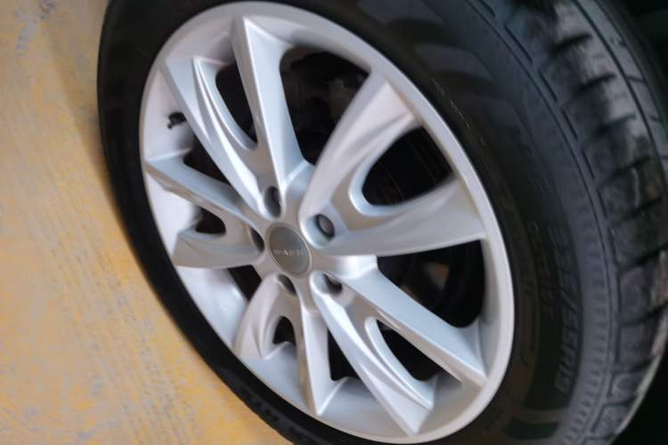 Used Haval H7 2016 Blue-Label H7 2.0T Automatic Luxury Model
