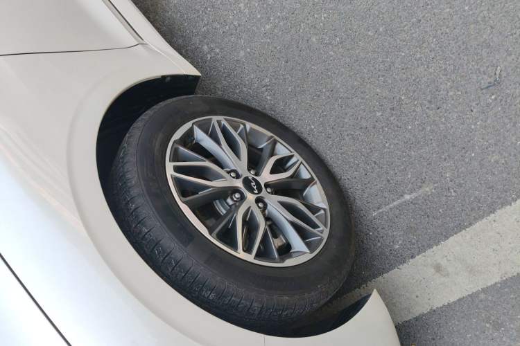 Used Kia K5 2021 270T CVVD Fashion Edition
