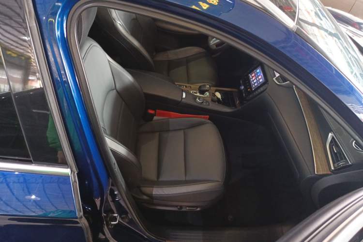 Used Infiniti QX50 2018 2.0T Two-Wheel Drive Fashion Edition