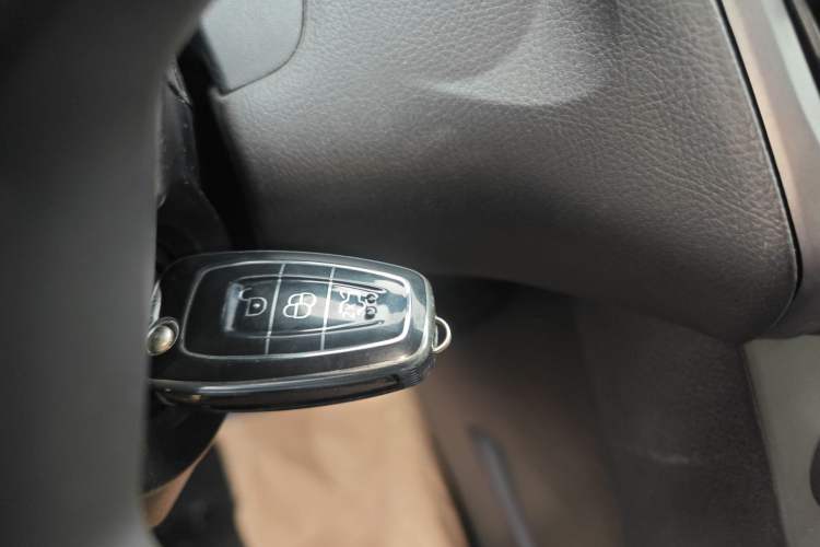 Used Ford Focus 2012 Hatchback 1.6L Automatic Fashion Edition
