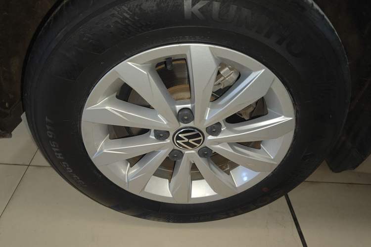 Used Volkswagen Bora 2021 1.5L Automatic Fashionable Smart Connectivity Version
