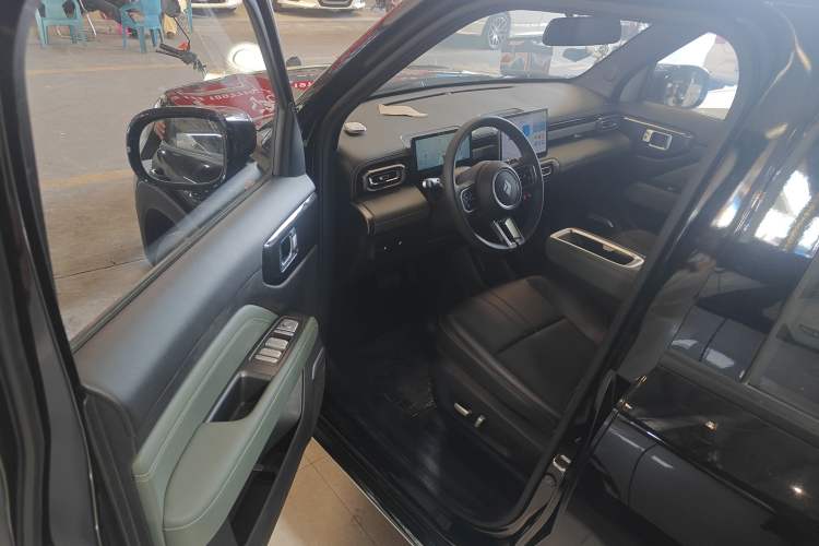 Used Baojun Spark EUV 2025 Flagship Edition 5 Seats