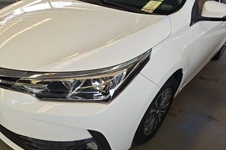 Used Toyota Corolla 2017 Revised Version 1.2T S-CVT GL