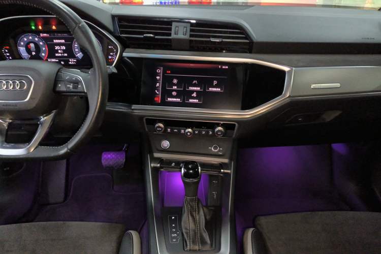 Used Audi Q3 2019 35 TFSI Fashion Dynamic Model