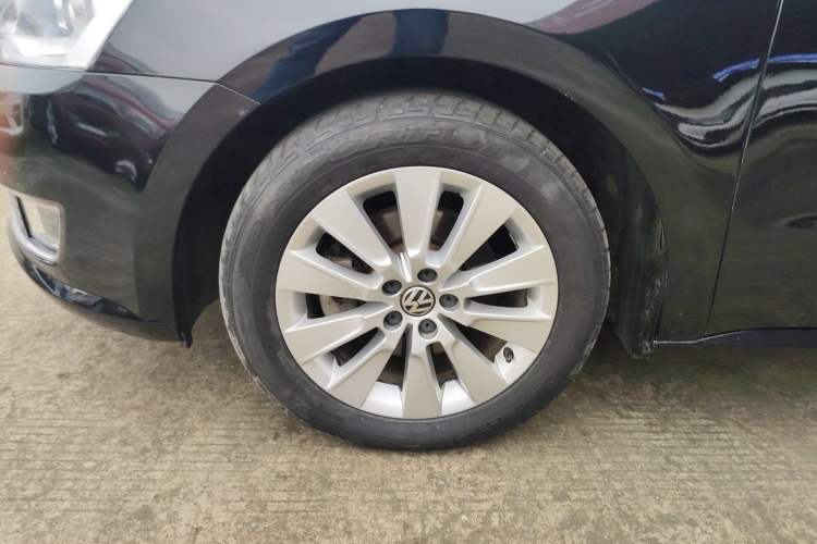 Used Volkswagen Lavida 2013 Restyled Classic 1.6L Automatic Comfort Edition
