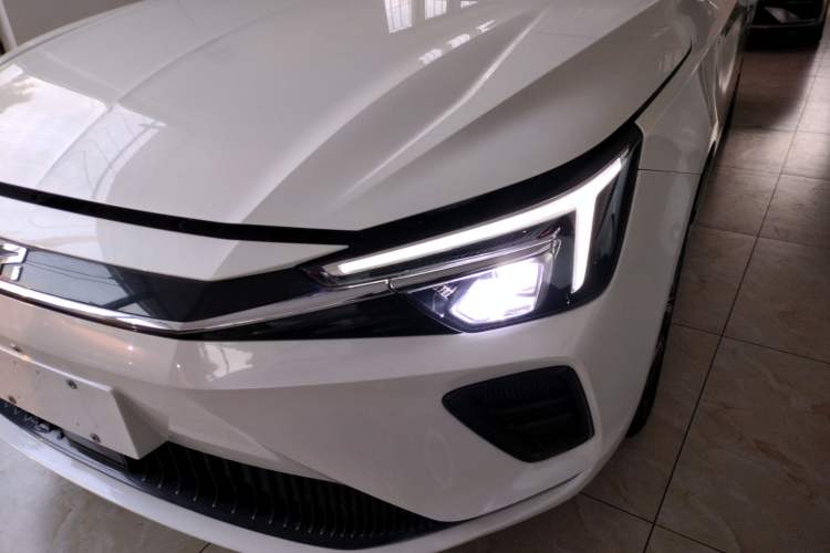 Used  ER6 2020 620 km Smart Edition