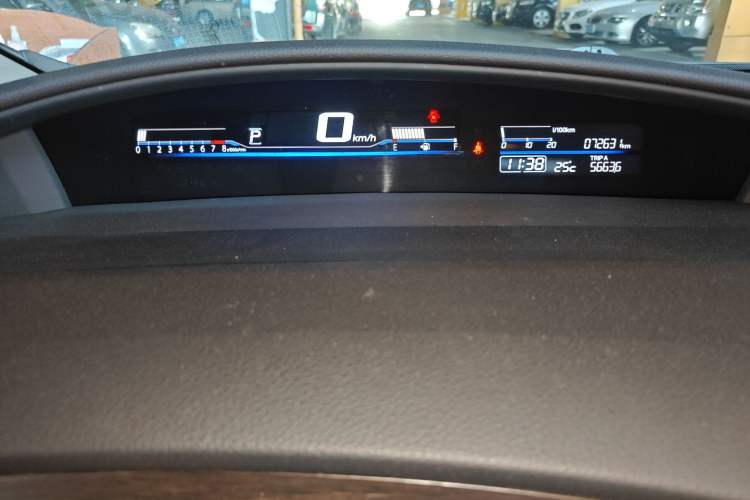 Used Honda Jade 2016 1.8L Automatic Comfort Elite Version 5 Seats