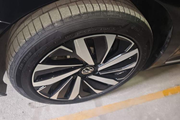 Used Volkswagen Passat 2024 380TSI Elite Edition
