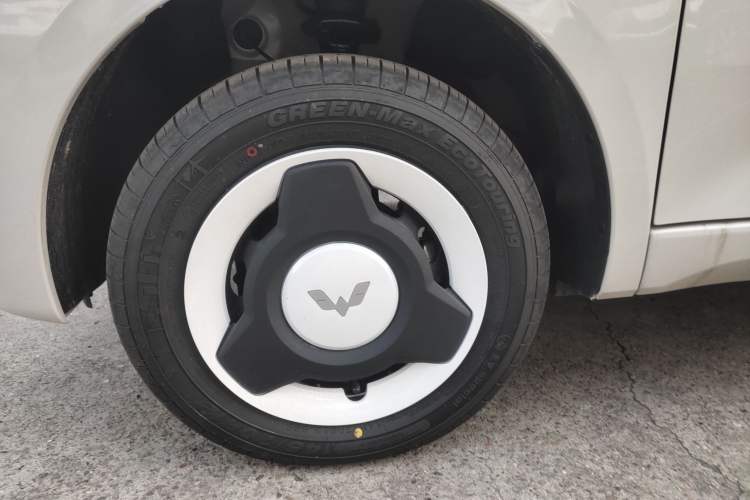 Used Wuling Hongguang MINIEV 2024 3rd Generation 215km Youth Edition