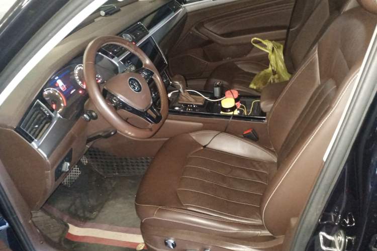 Used Volkswagen Phideon 2021 380TSI Luxury Edition