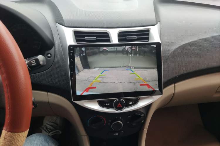 Used Hyundai Verna 2014 1.4L Manual Smart GLS Trim