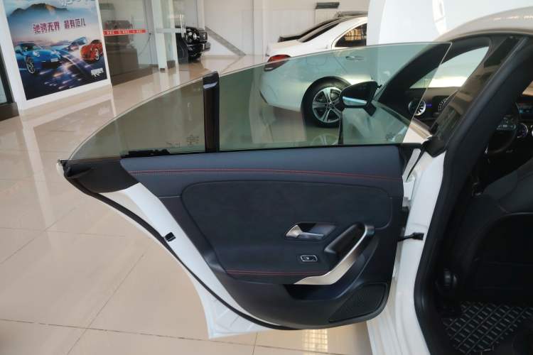 Used Mercedes-Benz CLA 2022-Year Updated CLA 200
