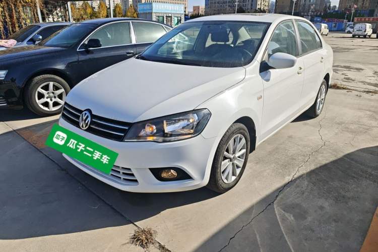 Used Volkswagen Jetta 2015 1.6L Manual Comfort Model
