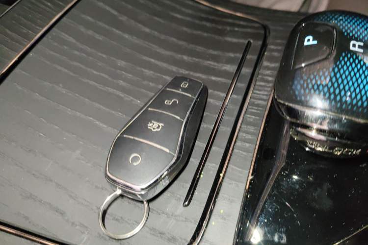 Used BYD Han 2023 EV Champion Edition 610KM All-Wheel-Drive Flagship Model
