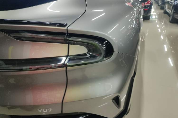 Used  YU7 2025 Ultra-Long Range Rear-Wheel Drive Version
