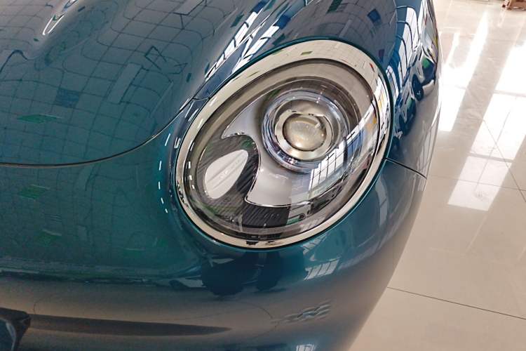 Used ORA Good Cat 2021 400km Standard Range Venus Edition Lithium-Ion Battery
