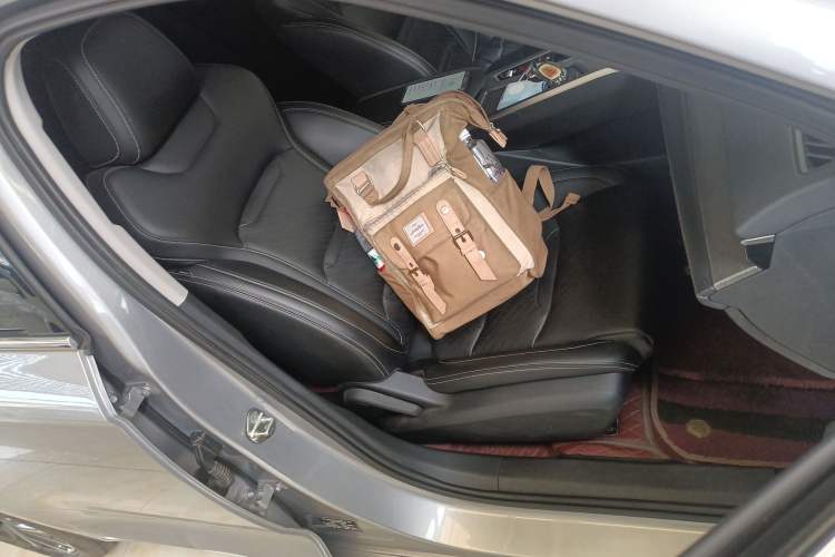 Used Geely Auto Preface 2021 2.0TD Luxury Version
