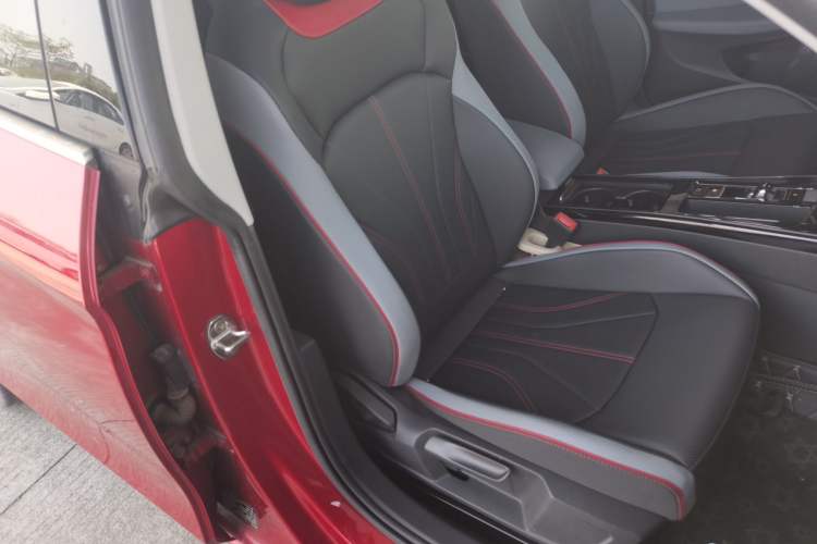 Used Volkswagen Lamando 2022 Lavida L 280TSI DSG Cool & Spicy Edition
