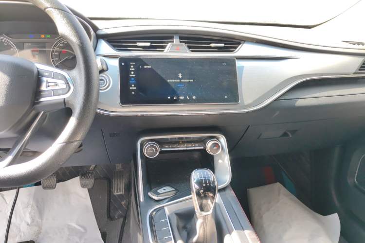 Used Geely Auto Binray 2019 200T Manual Binchi Edition
