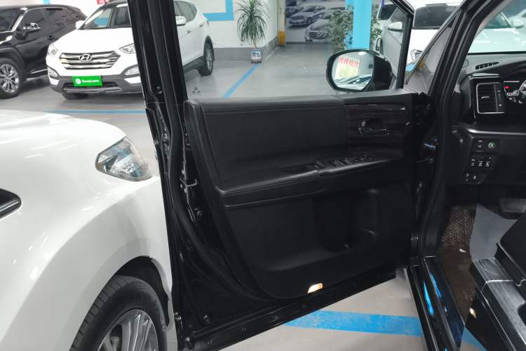 Used Honda Elysion 2016 2.4L Supreme Edition
