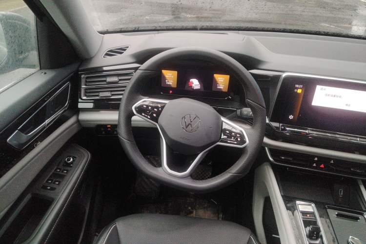 Used Volkswagen Teramont 2024 380TSI Four-Wheel Drive Longxiang Edition
