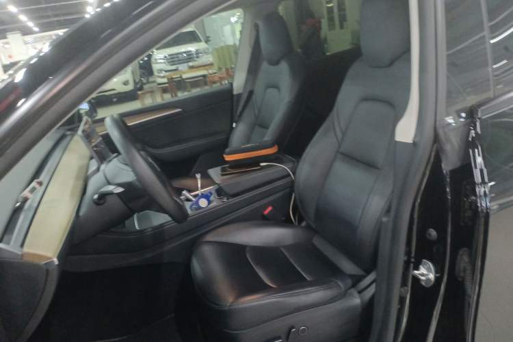 Used Tesla Model Y 2021 Standard Range Rear-Wheel Drive Version
