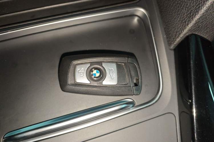 Used BMW 3 Series 2018 320Li Fashion Model
