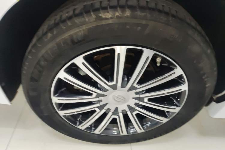 Used GAC Trumpchi M8 2023 Lingxiu Series 390T Prestige Edition