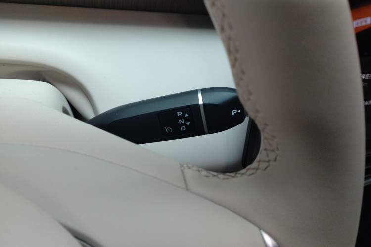 Used  S09 2025 Rear-Drive Ultra+
