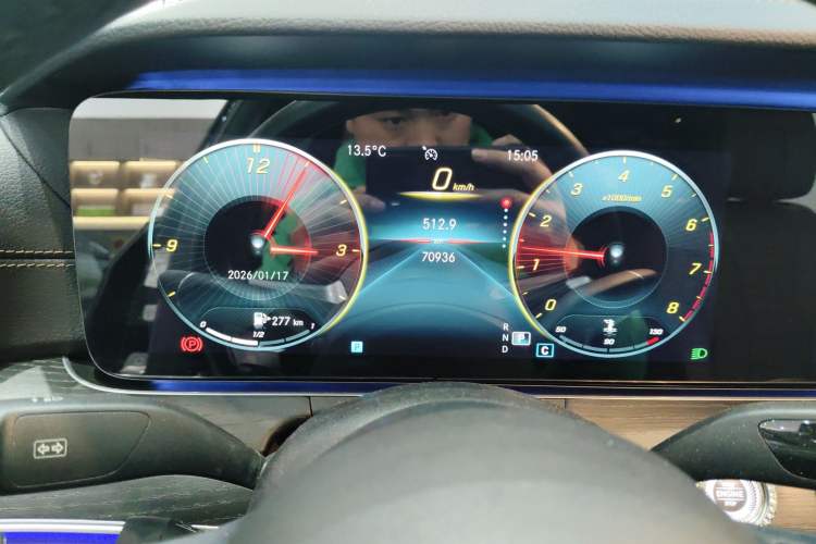 Used Mercedes-Benz E-Class 2021 E 300 L Sporty and Stylish Model
