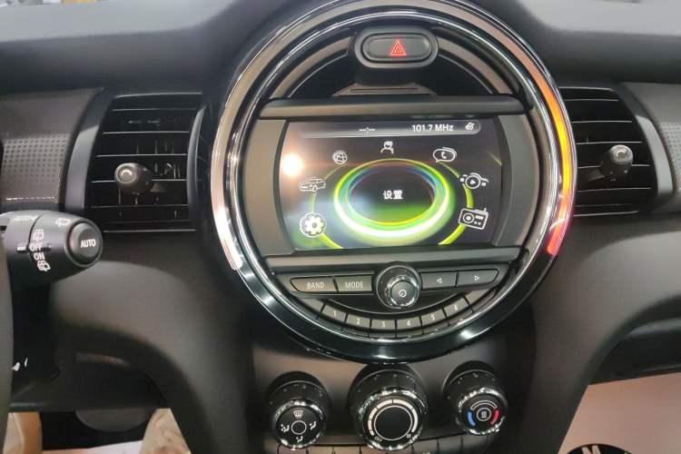 Used  MINI 2016 1.5T COOPER Five-Door Edition
