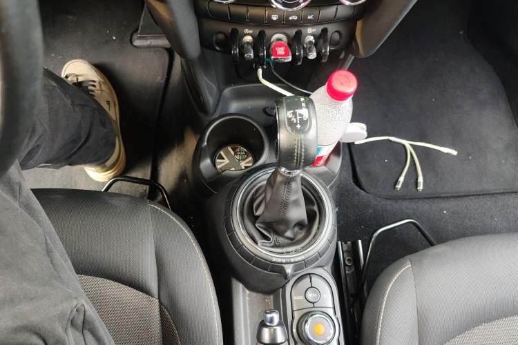 Used MINI MINI 2014 1.5T COOPER Fun