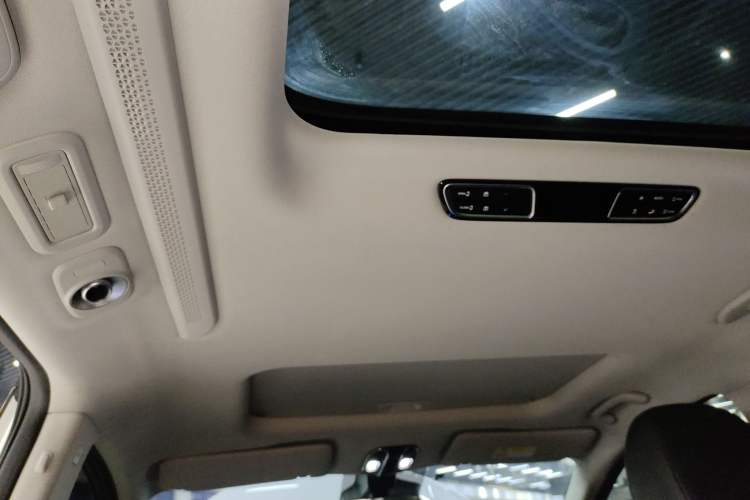 Used GAC Trumpchi M8 2024 Master Series 400T Prestige Edition
