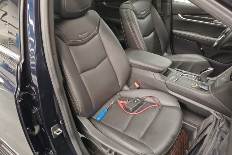 Used Cadillac XT5 2021 2.0T Two-Wheel Drive Luxury Version