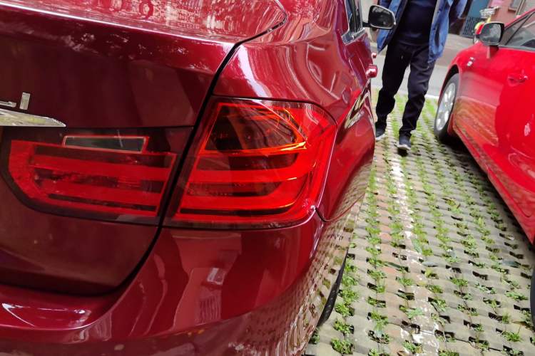 Used BMW 3 Series 2015 320Li Luxury Edition Fashion Model
