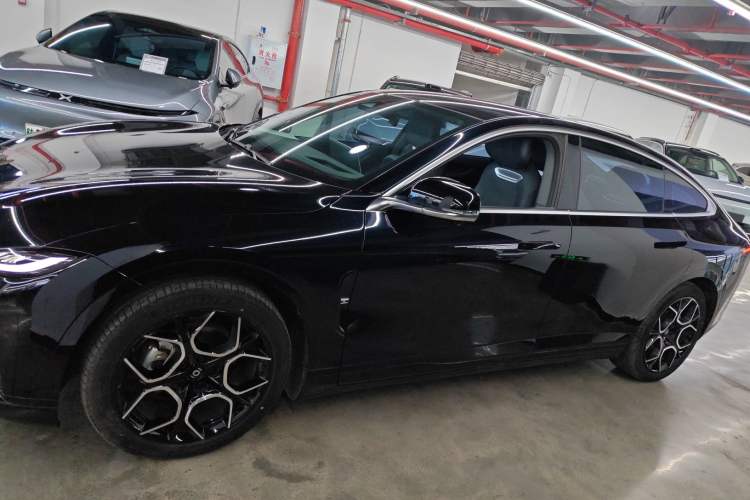 Used  A07 2024 Pure Electric "True Fragrance" Edition 515 Prestige Model
