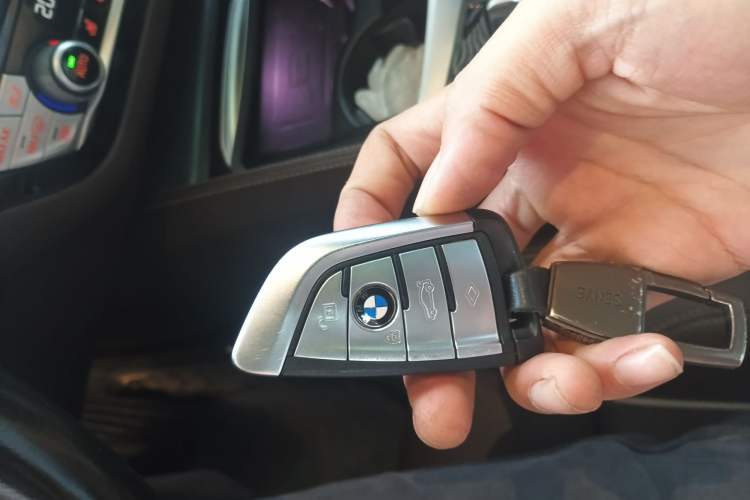 Used BMW 5 Series New Energy 2022 Second Facelift 535Le Pioneer Edition M Sport Package
