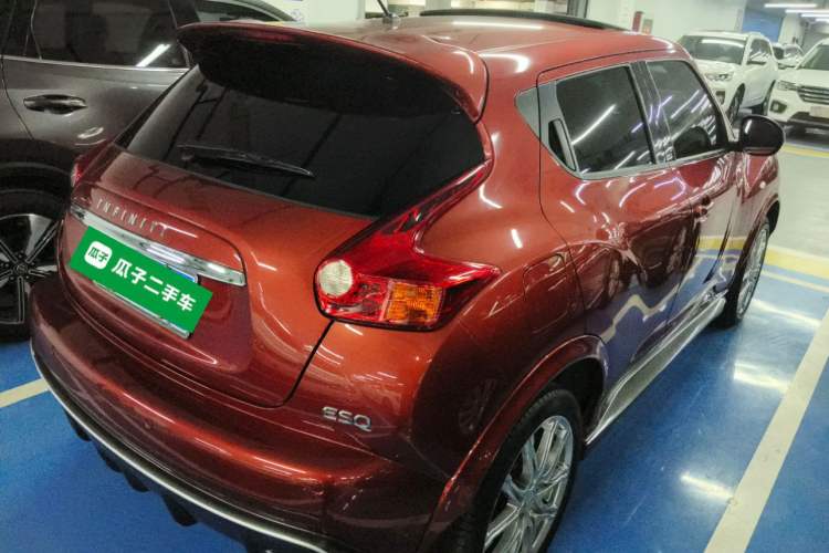 Used Infiniti ESQ 2014 1.6L Spontaneous Edition