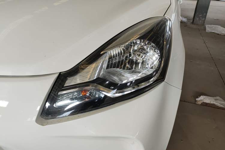 Used Oshan Benni E-Star 2021 National Edition Xin Yue Version Lithium Iron Phosphate (31.86 kWh)
