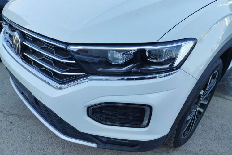 Used Volkswagen T-ROC 2021 Revised Version 280TSI DSG Two-Wheel Drive Comfort & Smart Connectivity Edition
