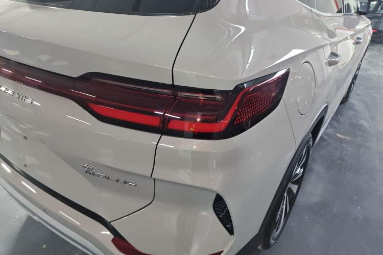 Used BYD Song PLUS New Energy 2023 Champion Edition DM-i 110KM Flagship Model
