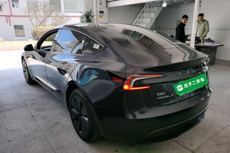 Used Tesla Model 3 2025 Rear-Wheel-Drive Version
