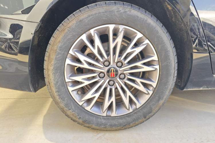 Used Hongqi H5 2023 1.5T DCT Smart Connect Flagship Edition
