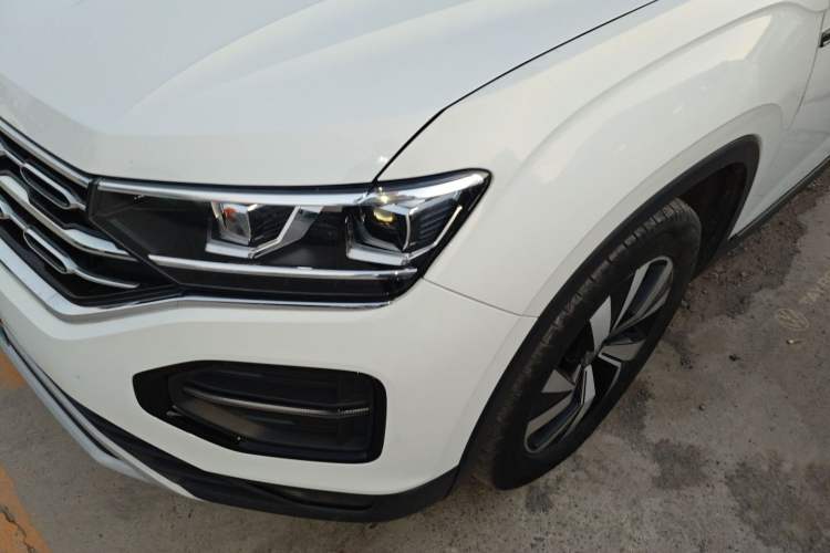 Used Volkswagen Tayron 2020 330TSI Two-Wheel Drive Luxury Smart Connectivity Version
