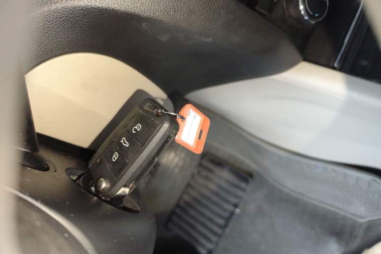 Used Skoda Octavia 2015 1.6L Automatic Yijun Edition
