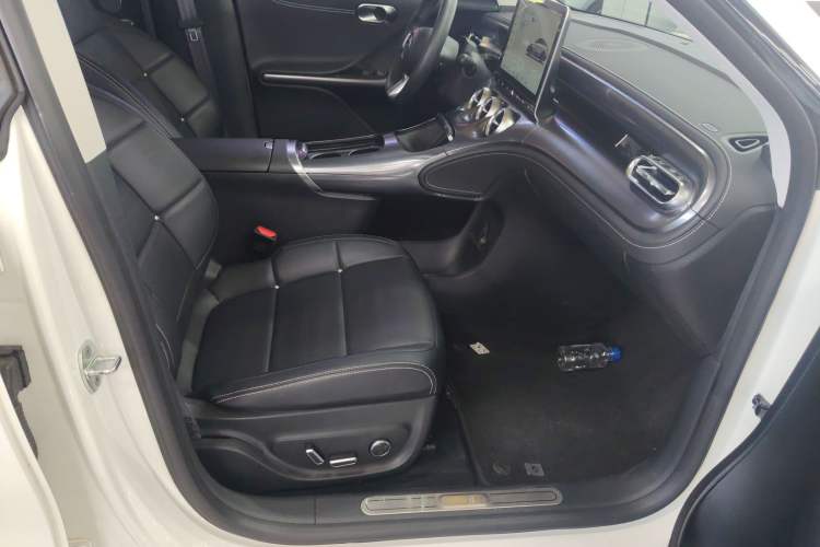 Used  #3 2023 Pro+ Edition
