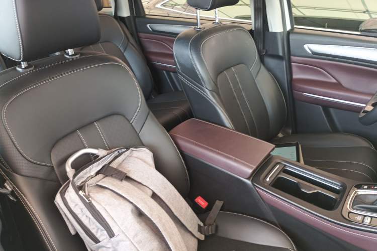 Used GAC Trumpchi M6 2021 270T DCT Elite Edition (7-seater)
