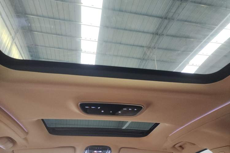 Used VOYAH Dream 2022 Low-Carbon Edition Dream+ Smart Enjoyment Package
